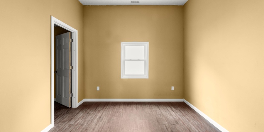 612 W Frank Street, Mitchell, Indiana 47446,MLS,202549468