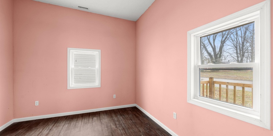 612 W Frank Street, Mitchell, Indiana 47446,MLS,202549468