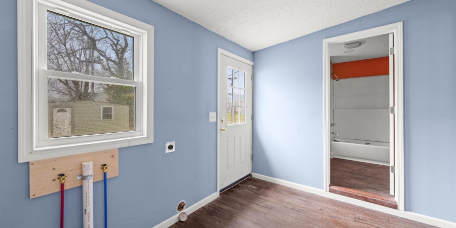 612 W Frank Street, Mitchell, Indiana 47446,MLS,202549468