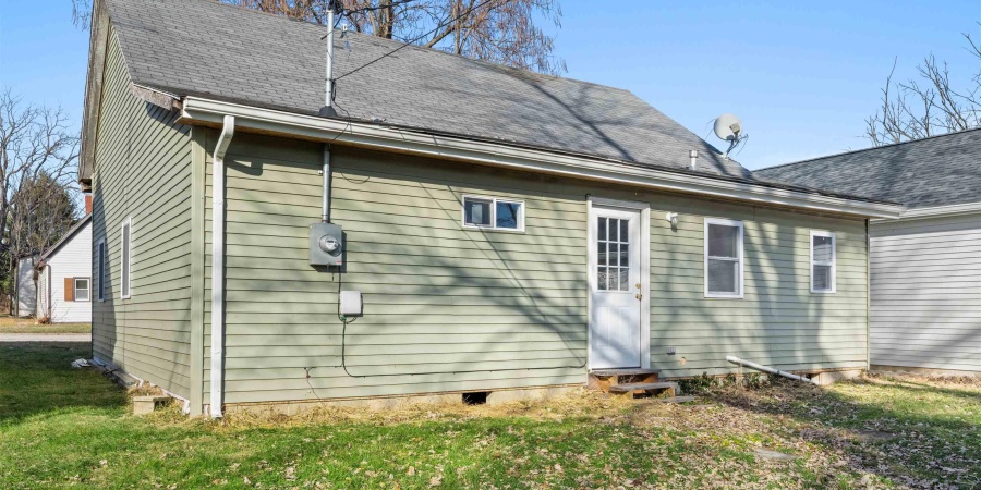 612 W Frank Street, Mitchell, Indiana 47446,MLS,202549468