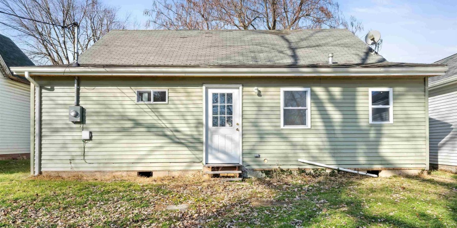 612 W Frank Street, Mitchell, Indiana 47446,MLS,202549468