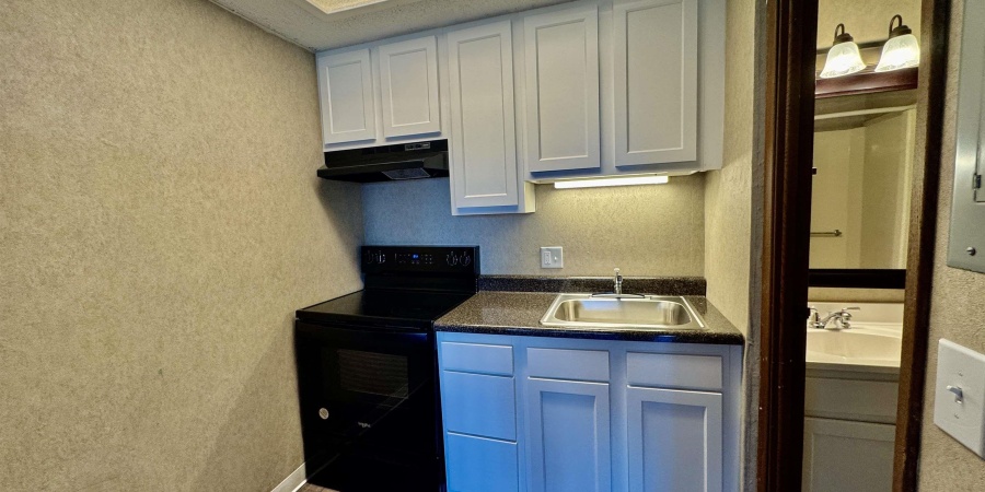 3126 S Acadia Court, Bloomington, Indiana 47401,MLS,202549520