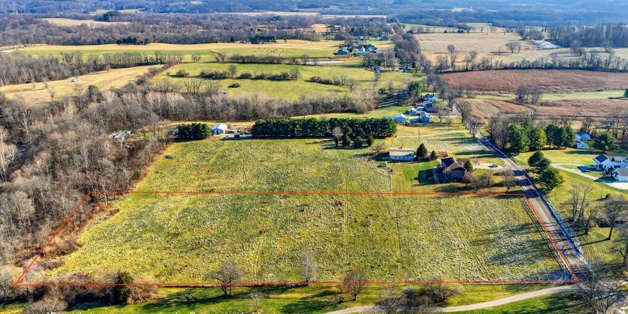 3530 W Maple Grove Road, Bloomington, Indiana 47404,MLS,202549484