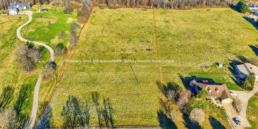 3530 W Maple Grove Road, Bloomington, Indiana 47404,MLS,202549484