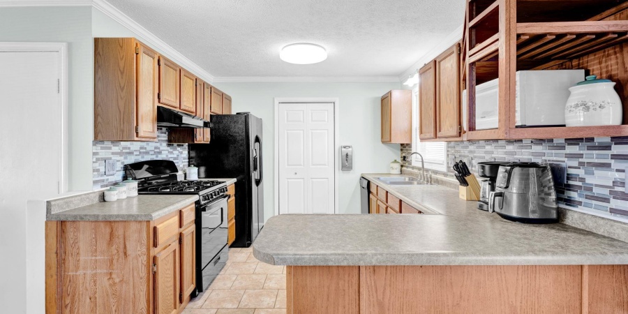 342 E Briarwood Lane, Ellettsville, Indiana 47429,MLS,202549494