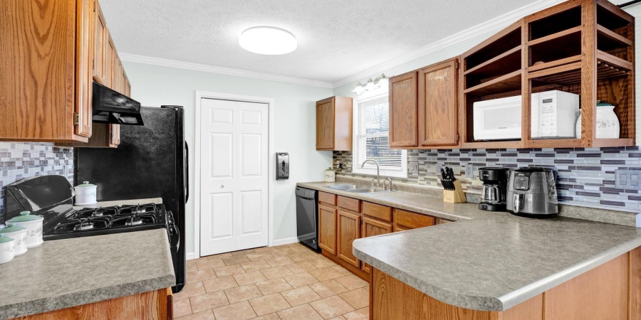 342 E Briarwood Lane, Ellettsville, Indiana 47429,MLS,202549494