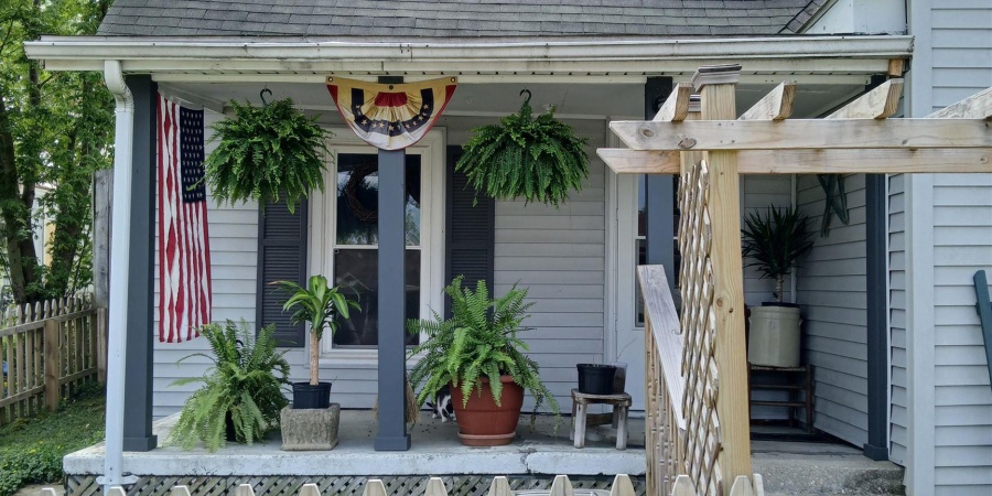 1010 W Warren Street, Mitchell, Indiana 47446,MLS,202549521