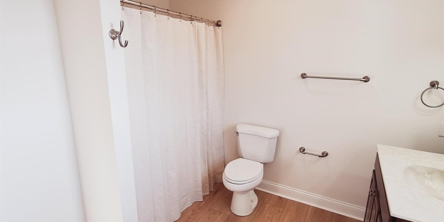 4318 E Cricket Knoll, Bloomington, Indiana 47401-8103,MLS,202549537