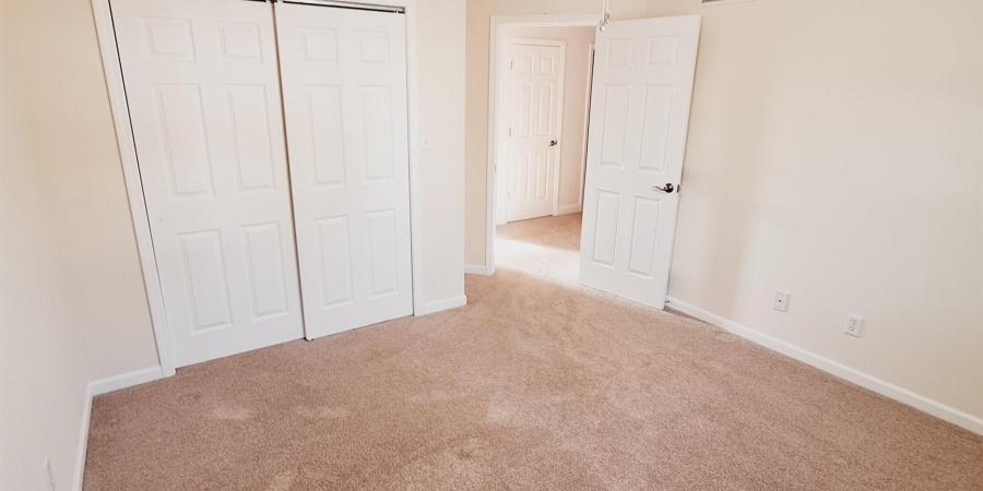 4318 E Cricket Knoll, Bloomington, Indiana 47401-8103,MLS,202549537