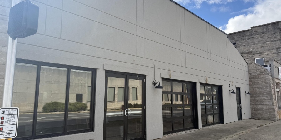 802 16th Street, Bedford, Indiana 47421,MLS,202549591