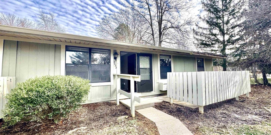 3032 E Amy Lane, Bloomington, Indiana 47408,MLS,202549578