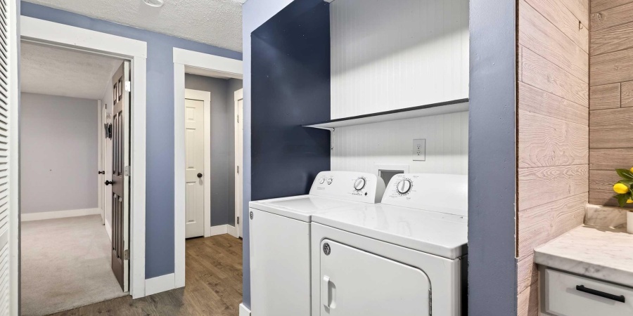 720 20th Street, Bedford, Indiana 47421,MLS,202549580