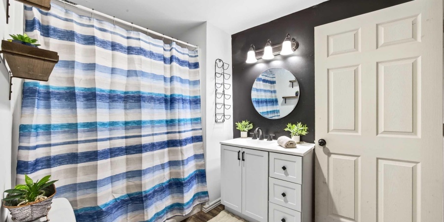 720 20th Street, Bedford, Indiana 47421,MLS,202549580