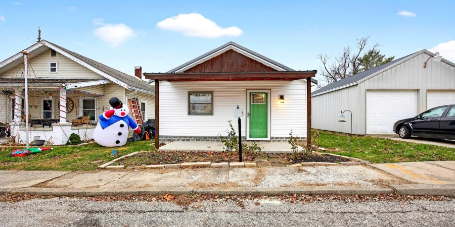 720 20th Street, Bedford, Indiana 47421,MLS,202549580