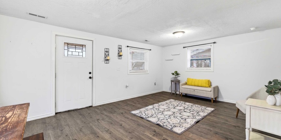 720 20th Street, Bedford, Indiana 47421,MLS,202549580