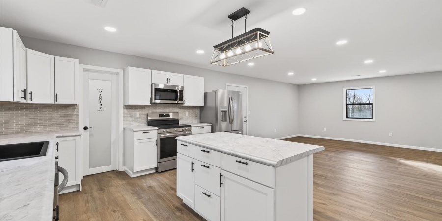 14572 W County Rd 400 North, Linton, Indiana 47441,MLS,202549662