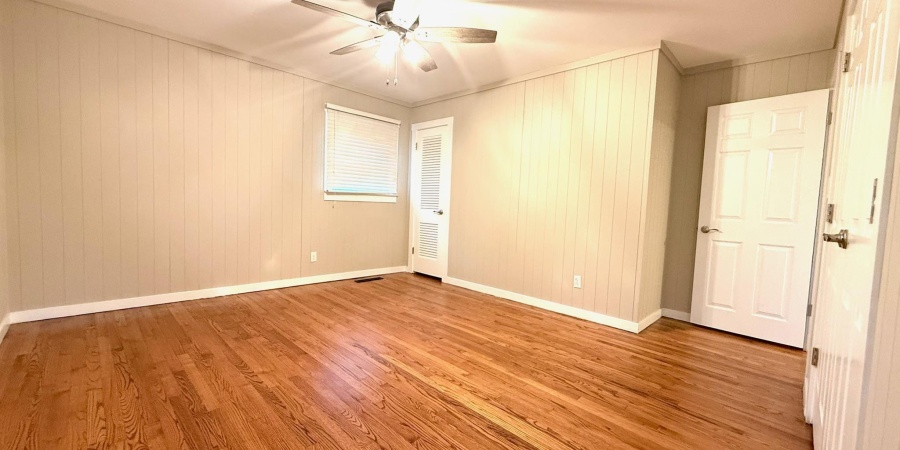 1120 Crawford B, Bedford, Indiana 47421,MLS,202549696