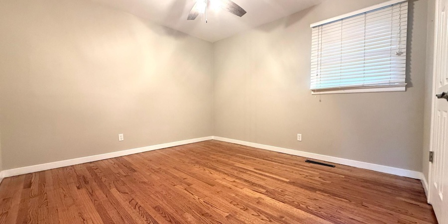 1120 Crawford B, Bedford, Indiana 47421,MLS,202549696