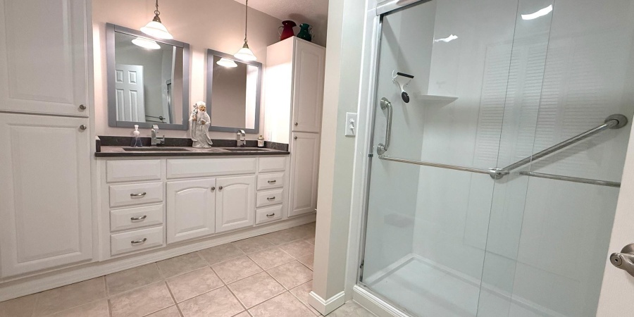 1120 Crawford B, Bedford, Indiana 47421,MLS,202549696