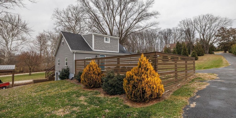 4826 N Love Lane, Bloomington, Indiana 47404,MLS,202549704