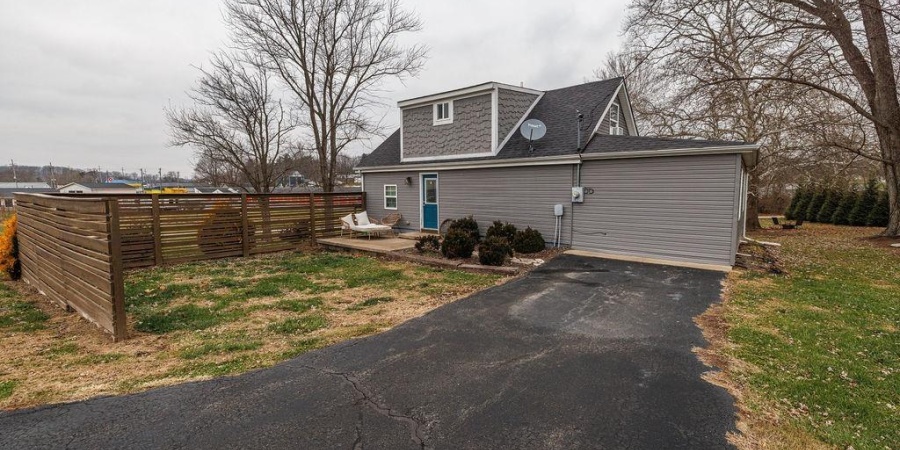 4826 N Love Lane, Bloomington, Indiana 47404,MLS,202549704