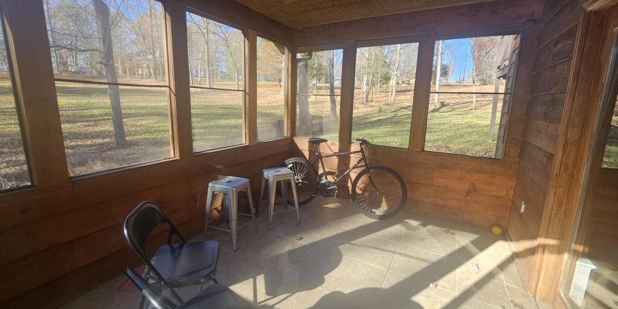 4035 N Hinkle Road, Bloomington, Indiana 47408,MLS,202549751