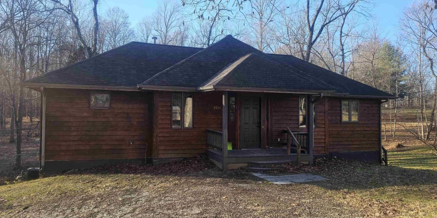 4035 N Hinkle Road, Bloomington, Indiana 47408,MLS,202549751