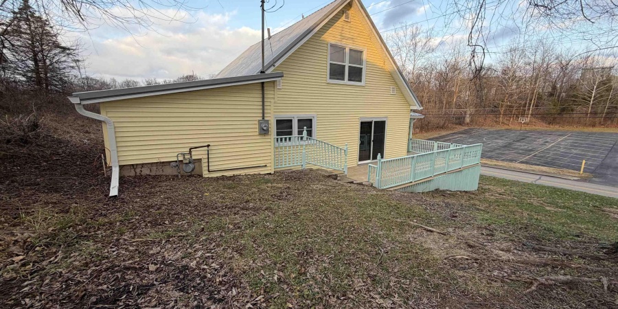 101 M Street, Bedford, Indiana 47421,MLS,202549748