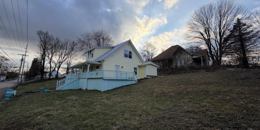 101 M Street, Bedford, Indiana 47421,MLS,202549748