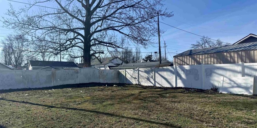 512 P Street, Bedford, Indiana 47421,MLS,202549904