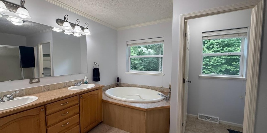 8444 N Red Hill Road, Ellettsville, Indiana 47429,MLS,202549900