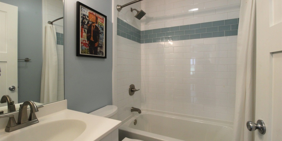 938 N Jackson Street, Bloomington, Indiana 47404,MLS,202600021