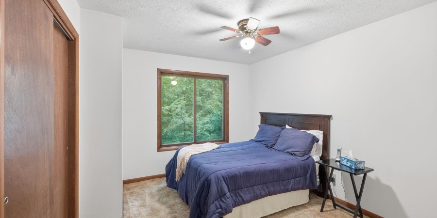 946 E Chambers Pike, Bloomington, Indiana 47408,MLS,202600055