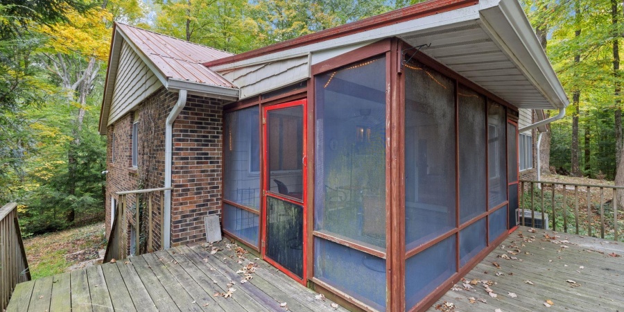 946 E Chambers Pike, Bloomington, Indiana 47408,MLS,202600055