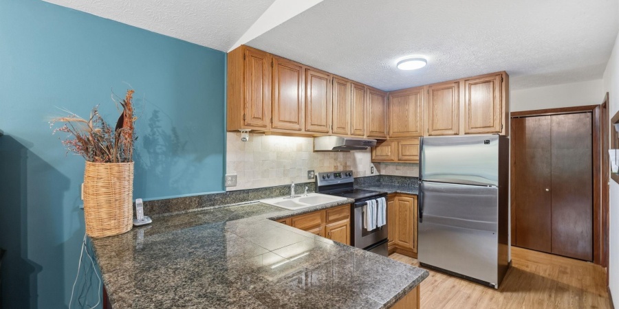 946 E Chambers Pike, Bloomington, Indiana 47408,MLS,202600055