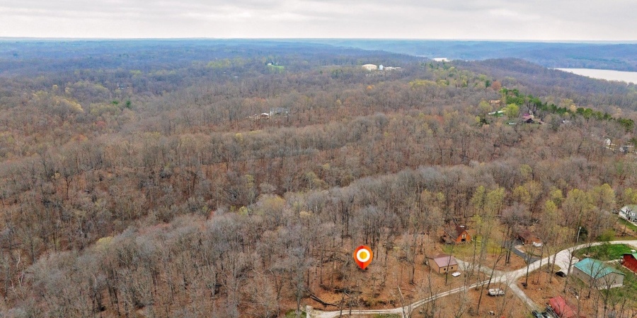 7528 S Shady Side Drive, Bloomington, Indiana 47401-9552,MLS,202542492