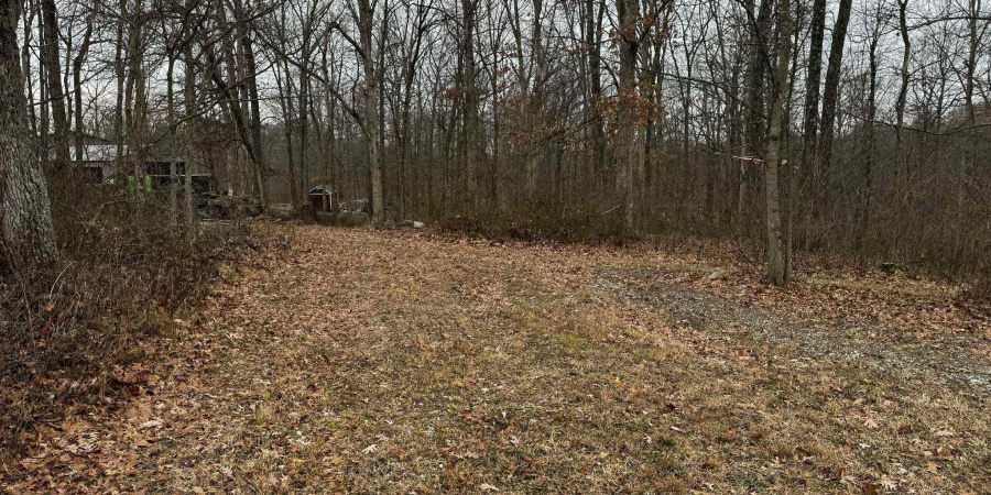 4268 E Farr Road, Bloomington, Indiana 47408,MLS,202600079