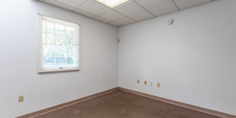 640 S Walker Street, Bloomington, Indiana 47403,MLS,202526072