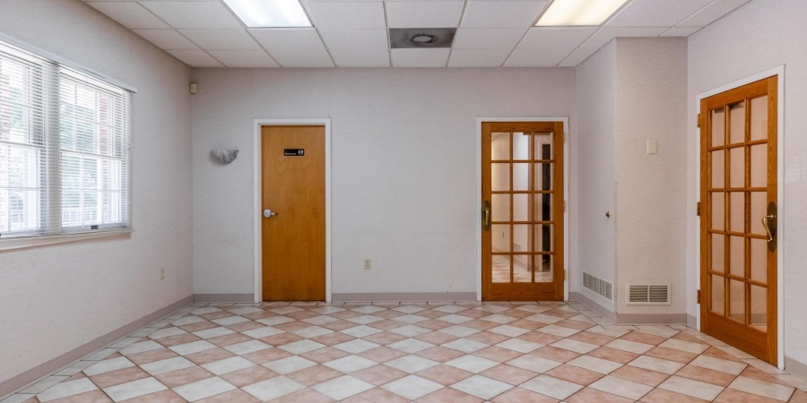 640 S Walker Street, Bloomington, Indiana 47403,MLS,202526072