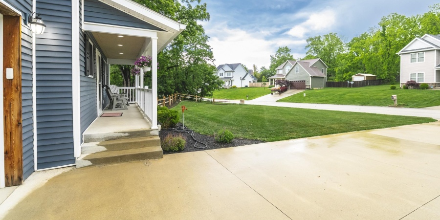 1256 E Zinnia Drive, Bloomington, Indiana 47401,MLS,202600174