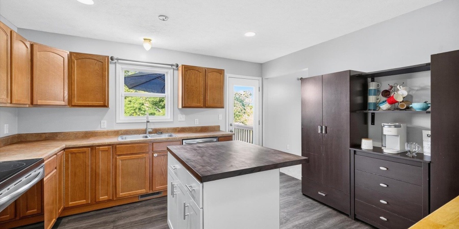 7100 W Drift Court, Bloomington, Indiana 47404,MLS,202533124