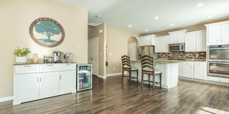 625 S Bobcat Bend, Bloomington, Indiana 47403,MLS,202600318