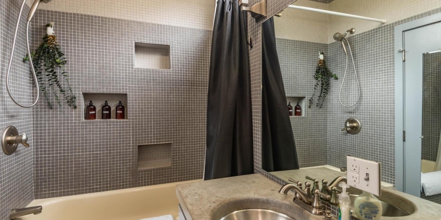 612 N Kerry Drive, Bloomington, Indiana 47408-2730,MLS,202600433