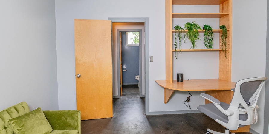 612 N Kerry Drive, Bloomington, Indiana 47408-2730,MLS,202600433