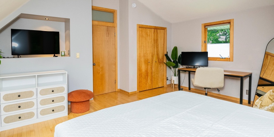 612 N Kerry Drive, Bloomington, Indiana 47408-2730,MLS,202600433