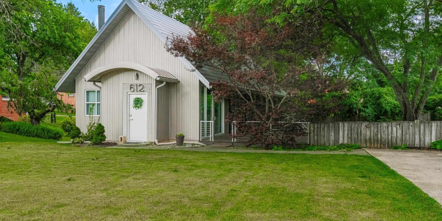 612 N Kerry Drive, Bloomington, Indiana 47408-2730,MLS,202600433