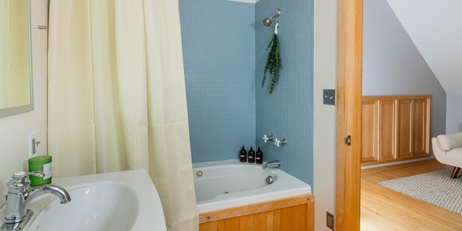 612 N Kerry Drive, Bloomington, Indiana 47408-2730,MLS,202600433