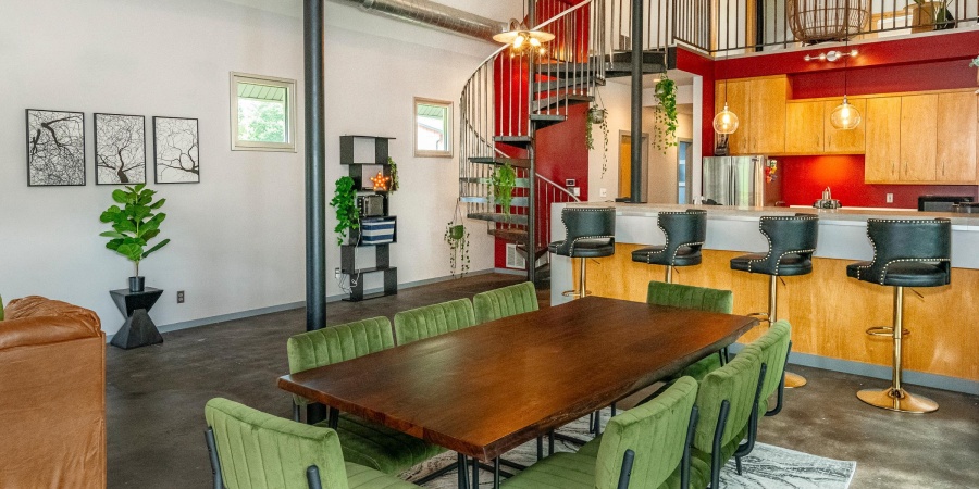 612 N Kerry Drive, Bloomington, Indiana 47408-2730,MLS,202600433