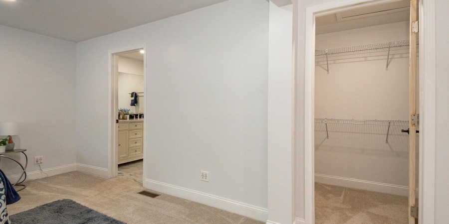 7425 S Harmony Road, Bloomington, Indiana 47403,MLS,202600430