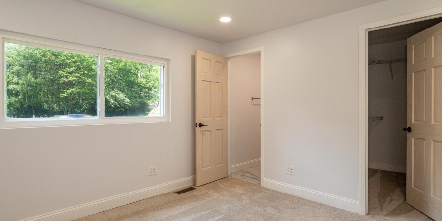 7425 S Harmony Road, Bloomington, Indiana 47403,MLS,202600430